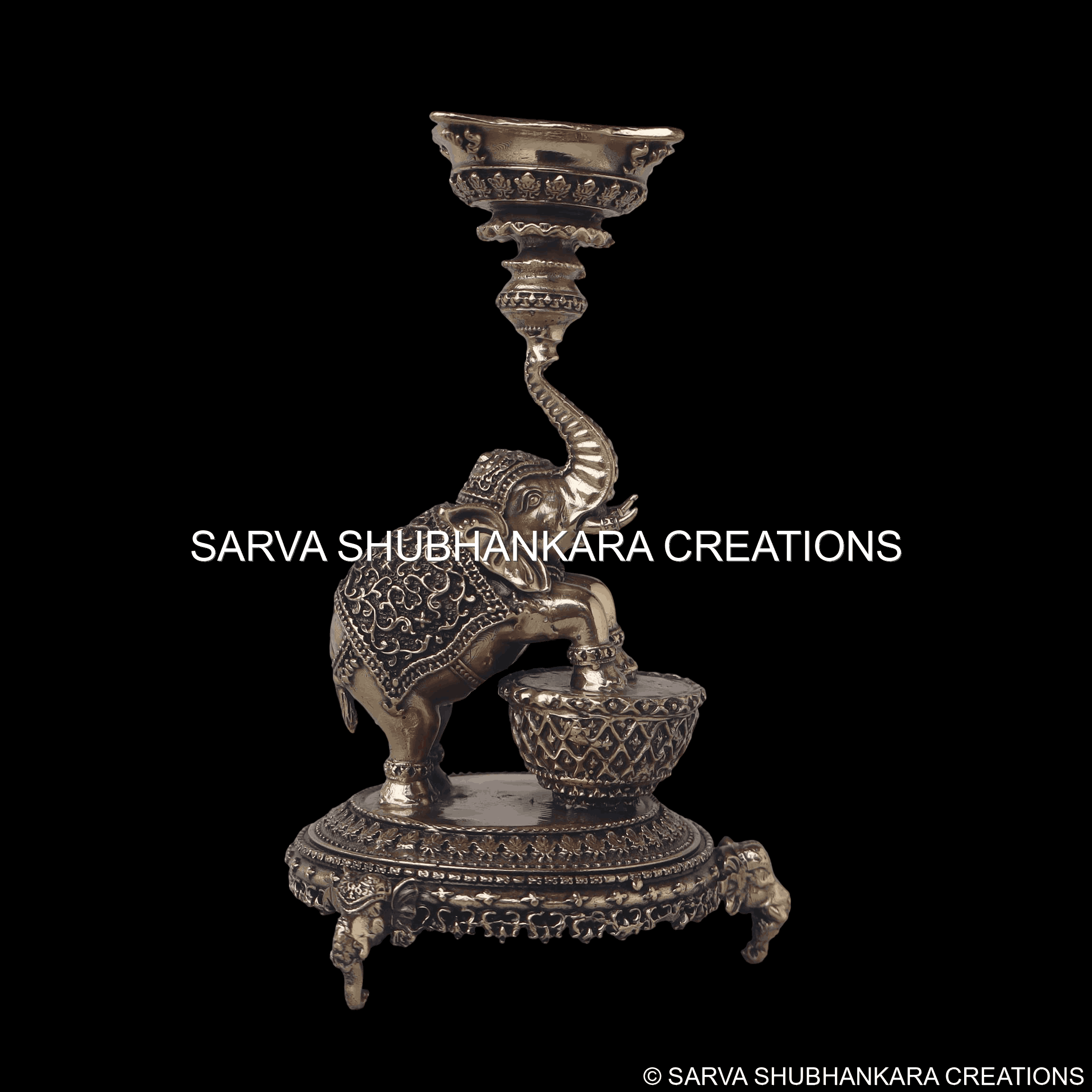 Gaj Trunk Majestic Diya